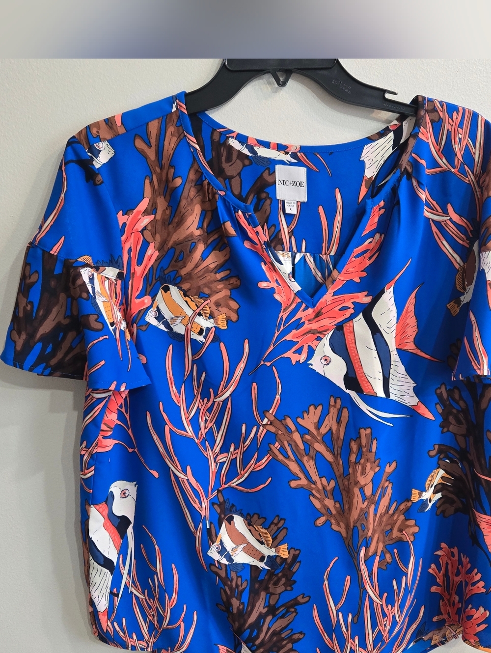 NIC+ZOE Blue Tropical Fish Print Blouse